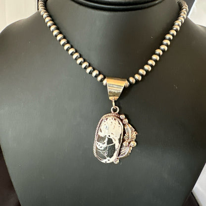 White Buffalo Turquoise Pendant Navajo Pearls Sterling Silver Necklace 19346