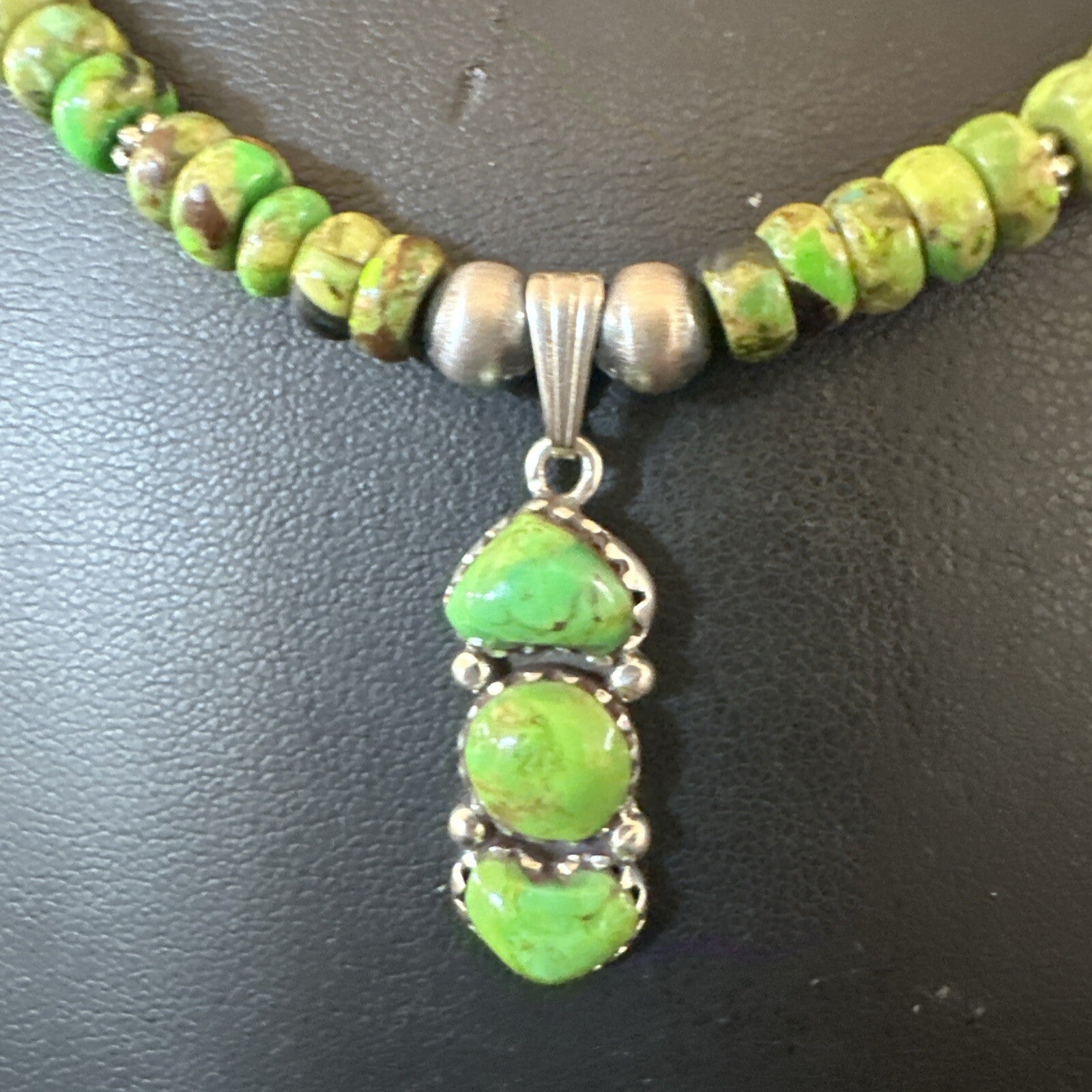 Womens Green Gaspeite Turquoise Pendant Navajo Sterling Silver Necklace 18388