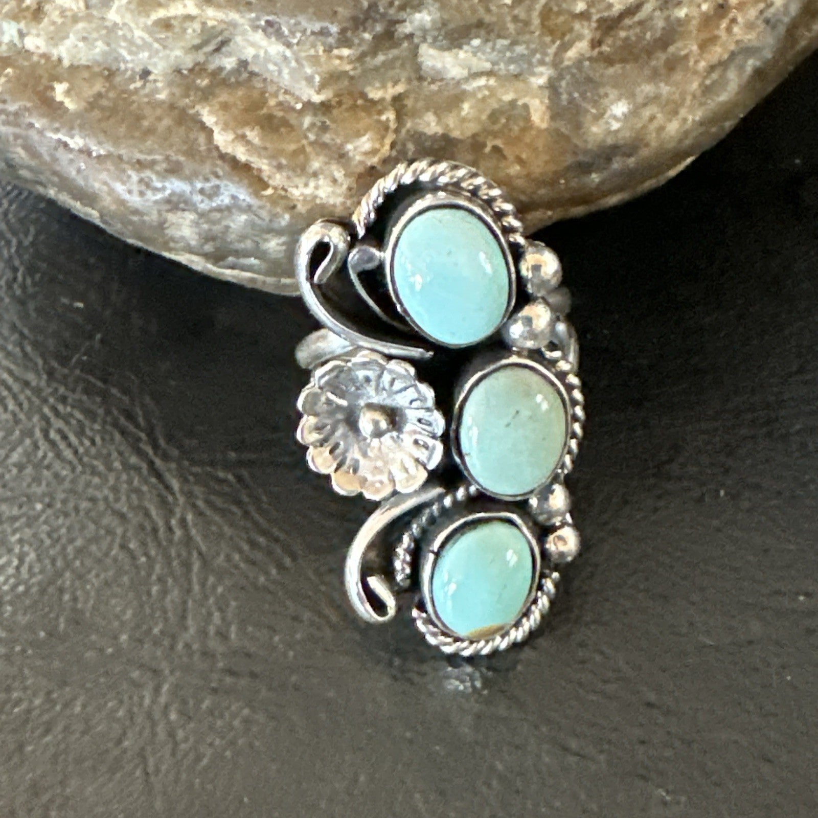 Yazzie Ring Blue Turquoise Navajo Sterling Silver Cluster Size 8.5 19225