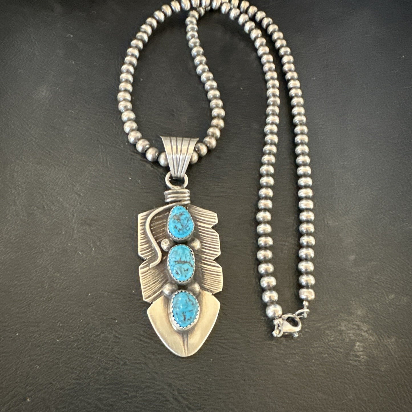 Mens Feather Kingman Turquoise Pendant Navajo Sterling Silver Necklace 17783
