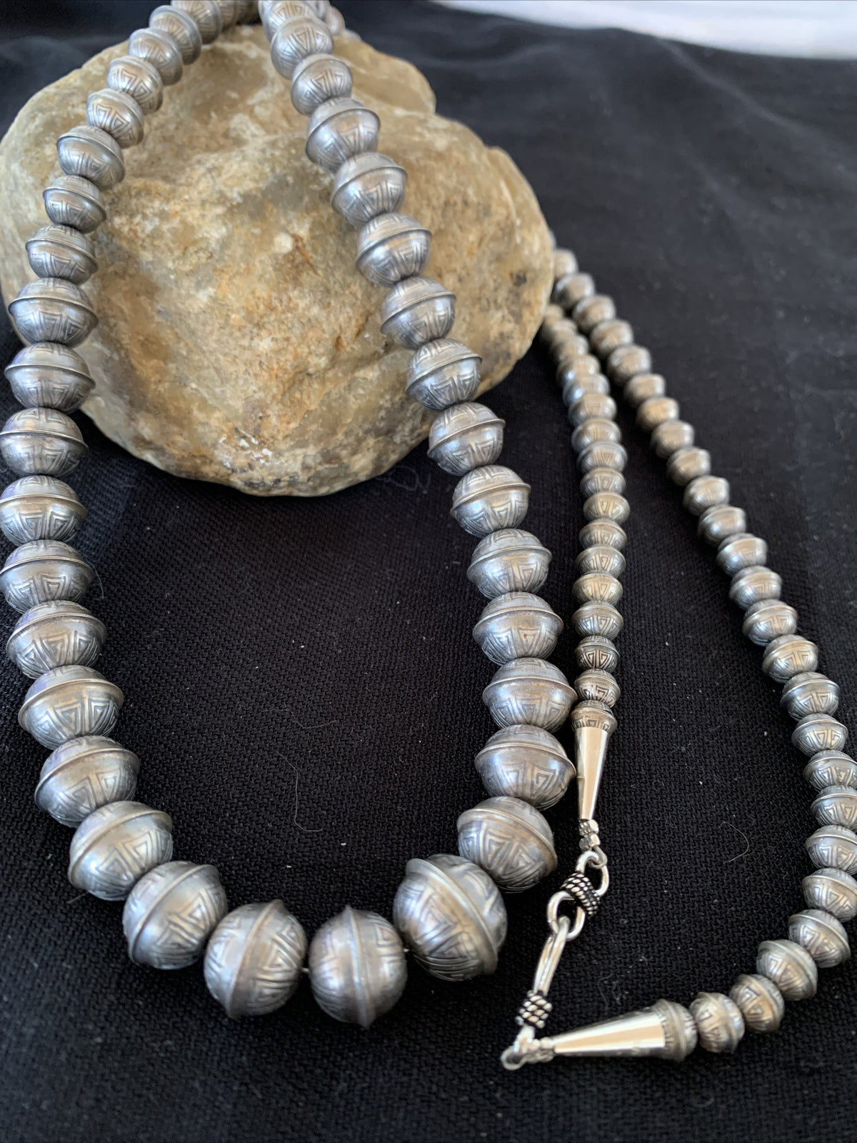 Hand Stamped Bench Navajo Pearls Graduated Sterling Silver Bead Necklace 24”