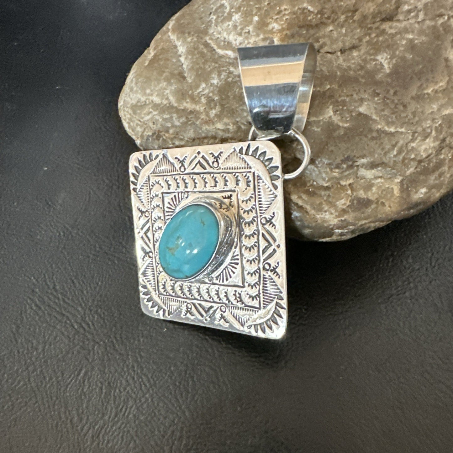Men Women Blue Kingman Turquoise Pendant Navajo Sterling H Joe 19520