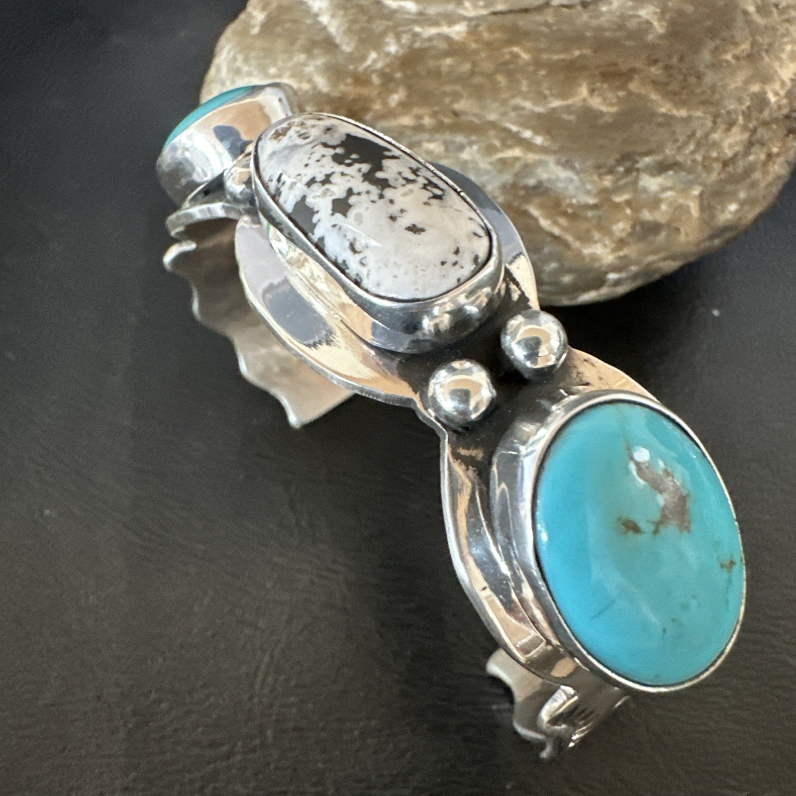 Mens White Buffalo Blue Turquoise Navajo Sterling Silver Cuff Bracelet 19504