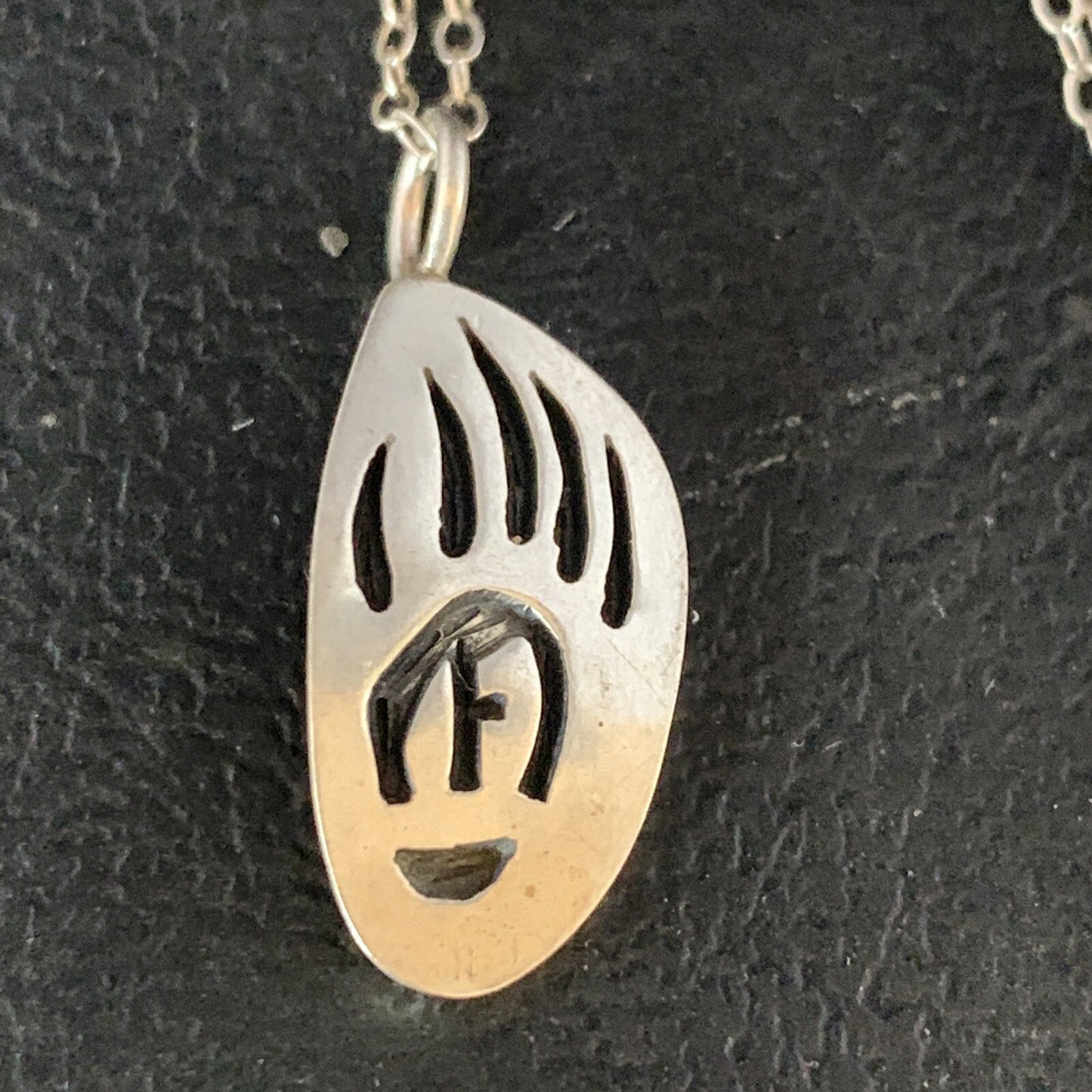 BearPaw Pendant Navajo Sterling Silver Chain Necklace 16" 13691