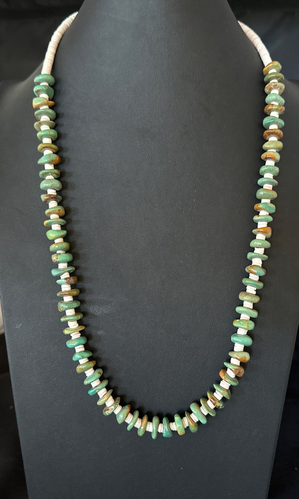 Green Royston Turquoise Shell Santo Domingo Sterling Silver Necklace 27” 19680
