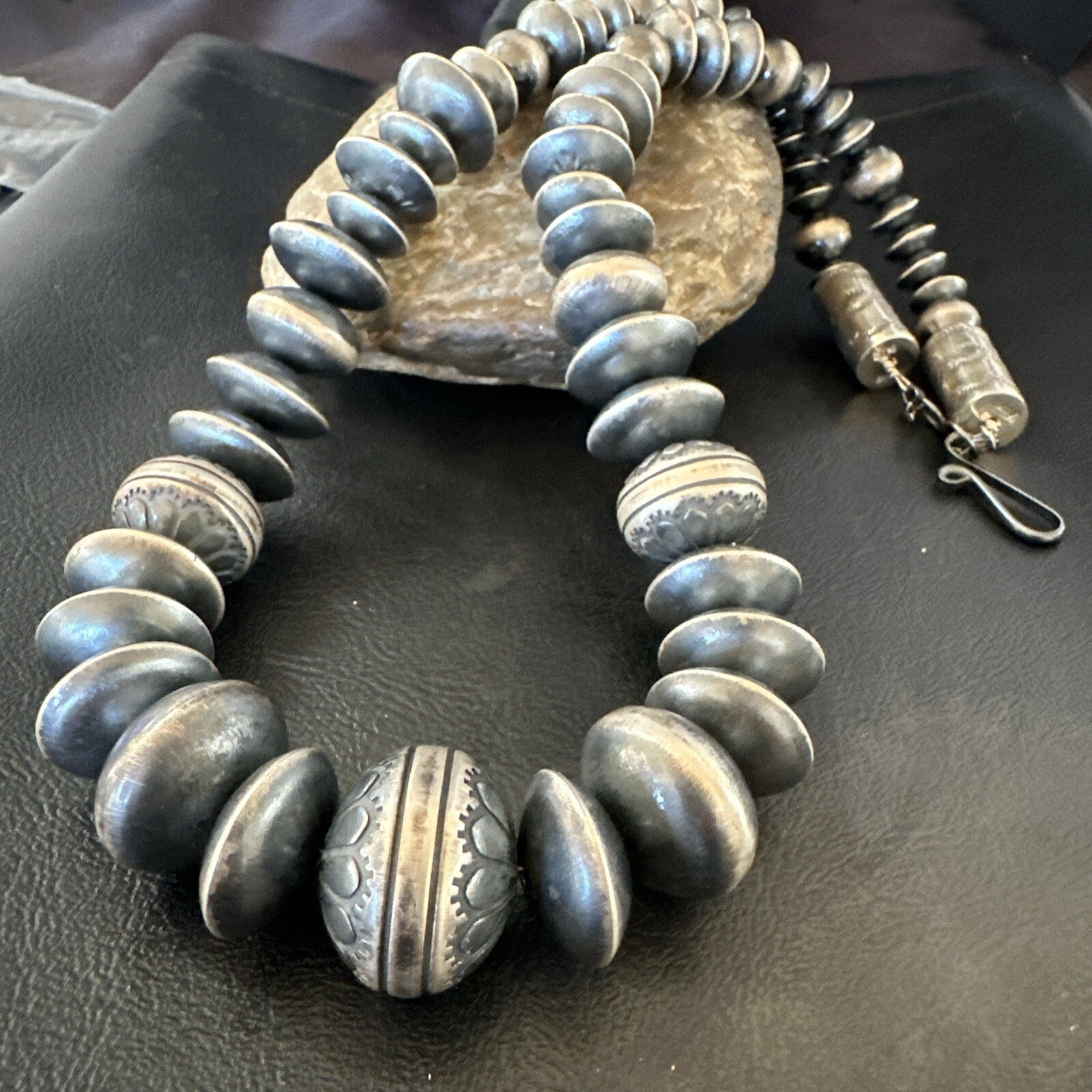 Handmade Bench Navajo Pearls Sterling Silver Bead Necklace 25” 18176