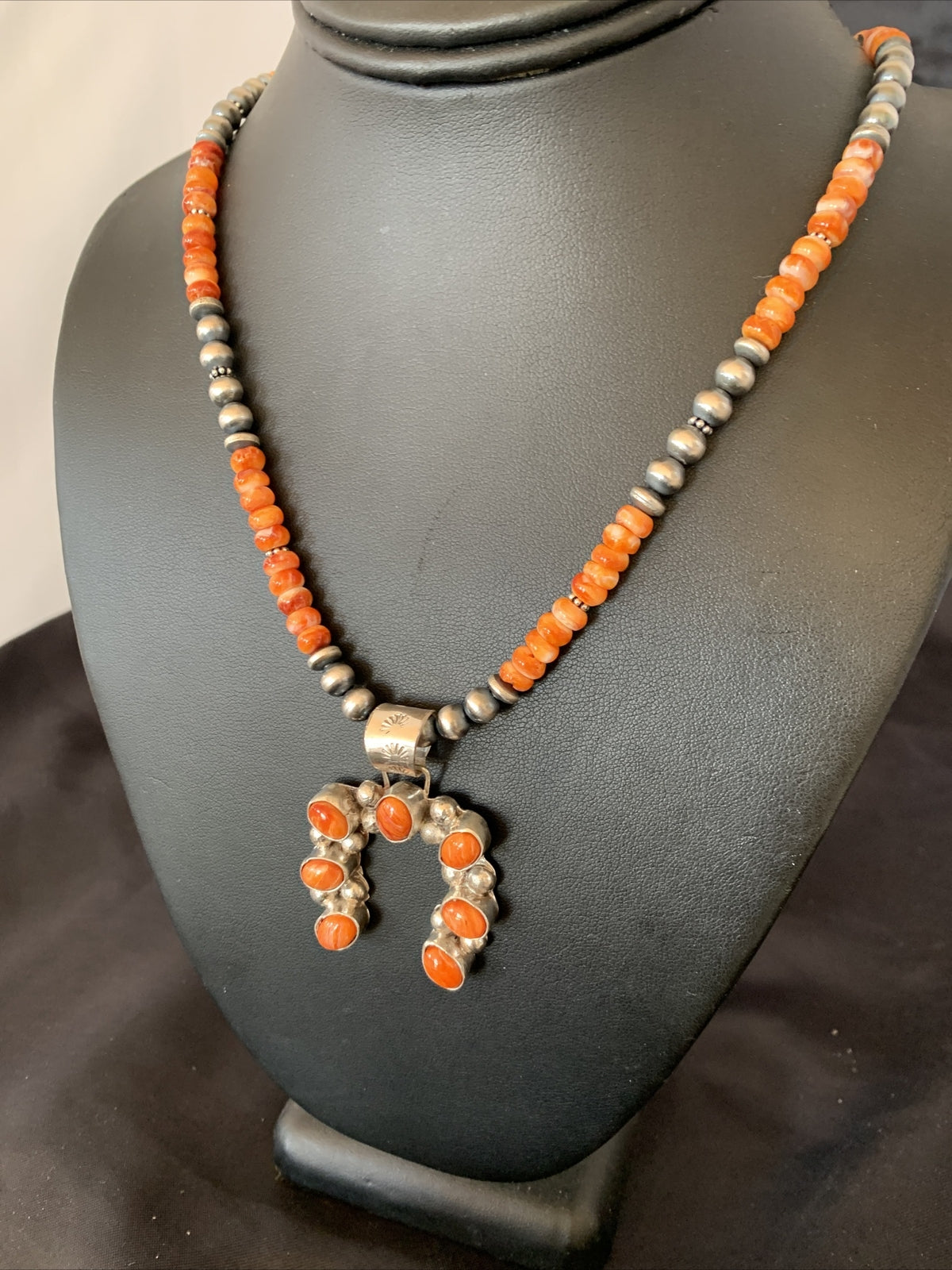 Spiny Oyster Naja Pendant Navajo Pearls Sterling Silver Necklace 12091