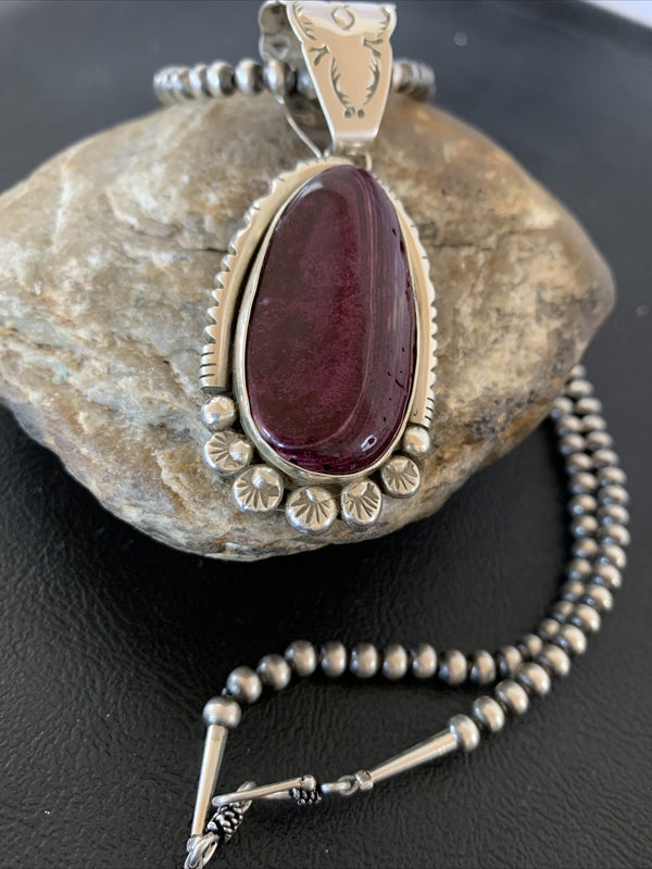 Purple Spiny Oyster Pendant Navajo Pearls Necklace | Sterling Silver | Authentic Native American Handmade | 17842