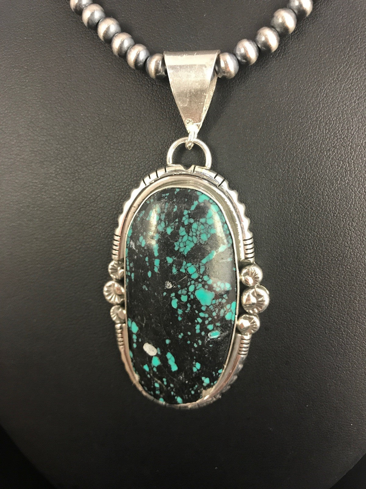Green SpiderWeb Turquoise Pendant Navajo Pearls Sterling Silver Necklace 1329