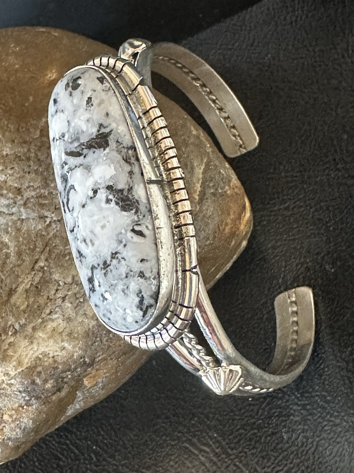 White Buffalo Turquoise Navajo Sterling Silver Cuff Bracelet 7.25" 19393