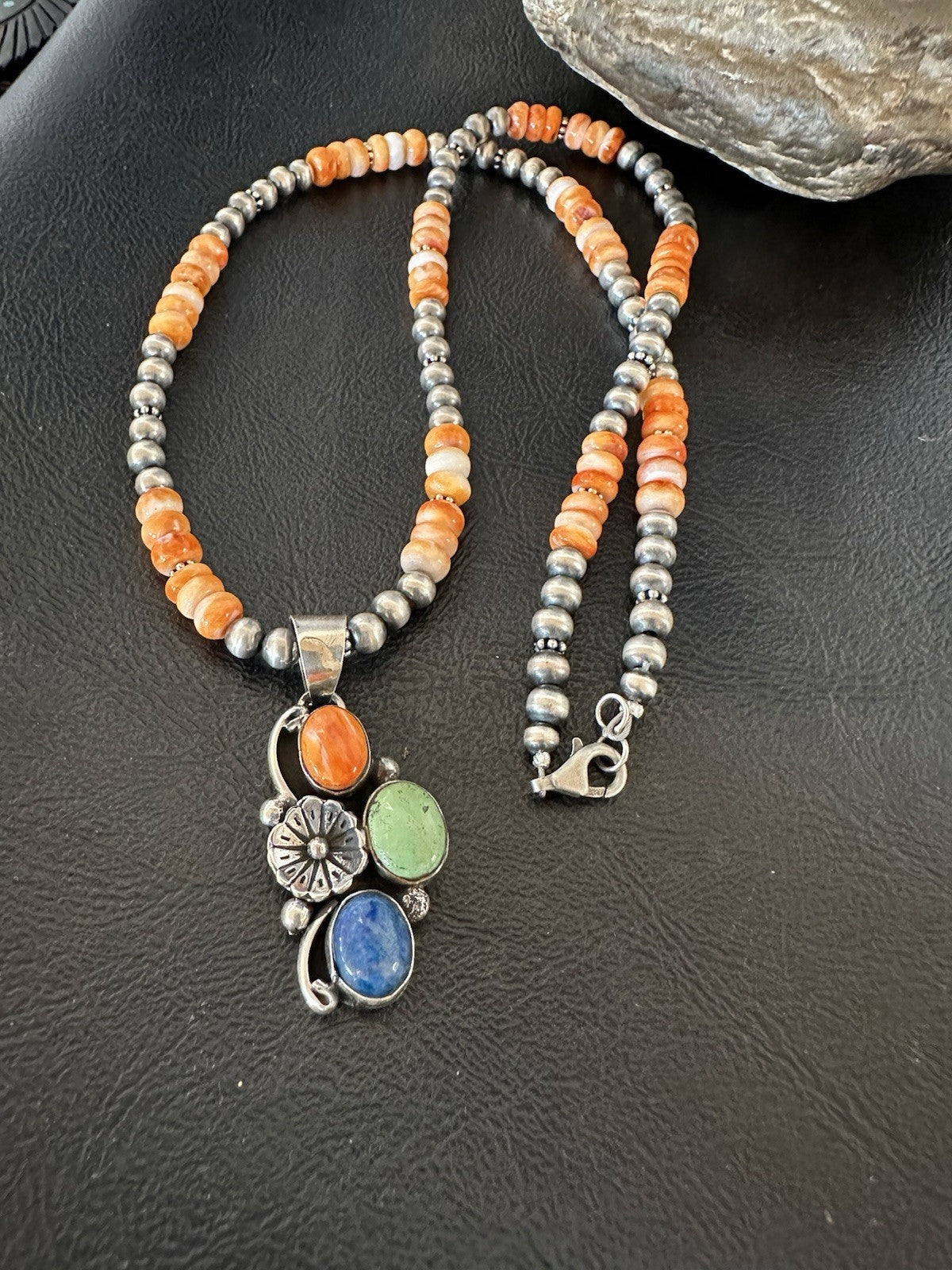 Orange Spiny Oyster Navajo Pearls Sterling Silver Necklace Pendant 19379