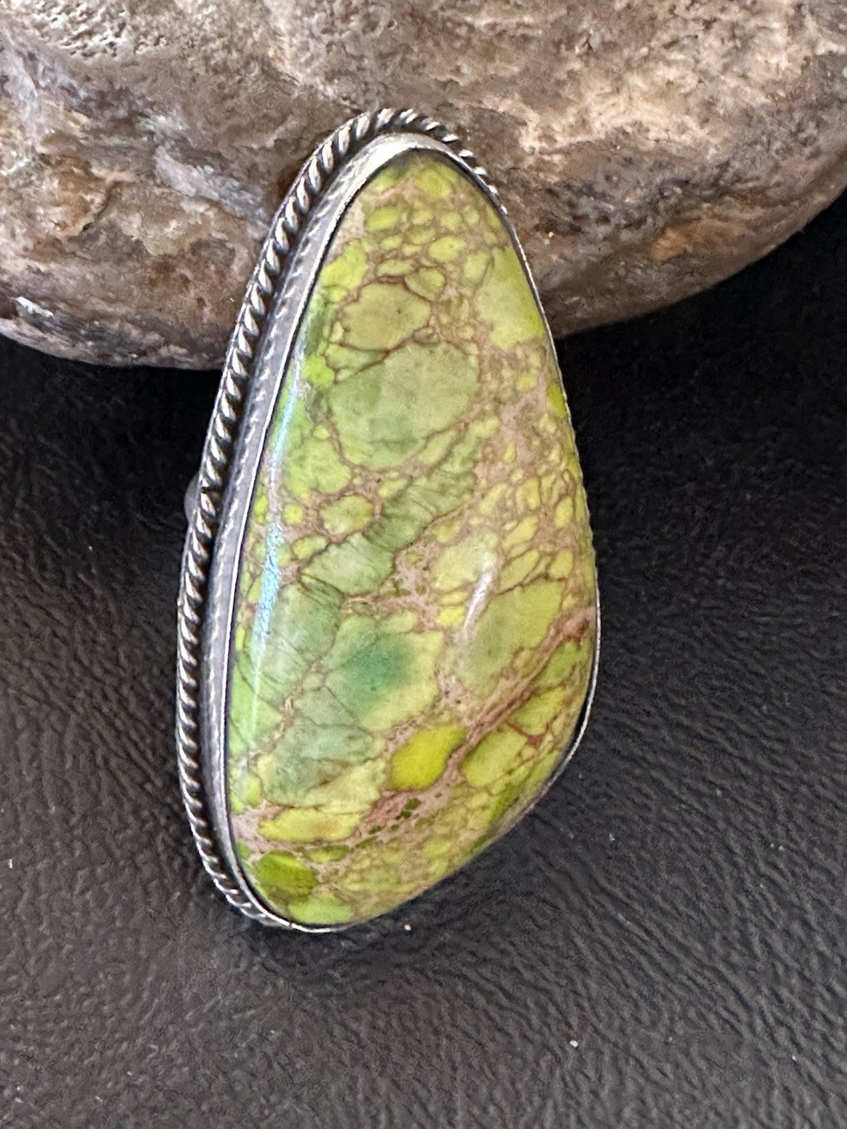 Native Green Mohave Turquoise Navajo Sterling Silver Ring Size 9.5 19776
