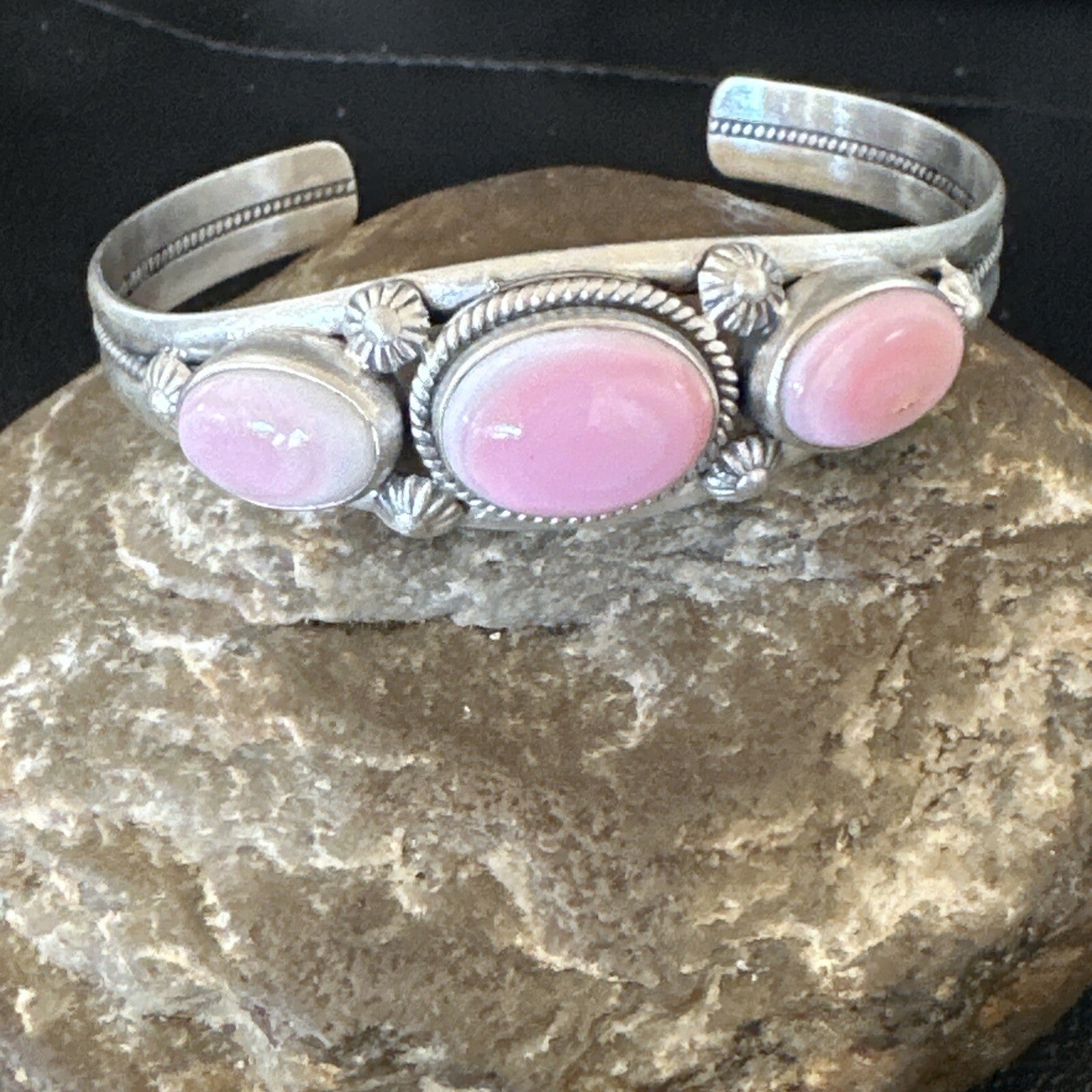 Navajo Pink Conch 3 Stone Sterling Silver Cuff Bracelet 18852