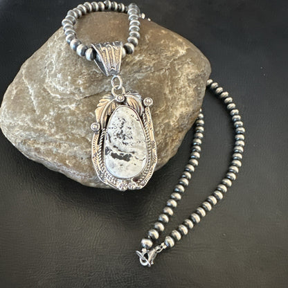 White Buffalo Turquoise Pendant Navajo Pearls Sterling Silver Necklace 19336