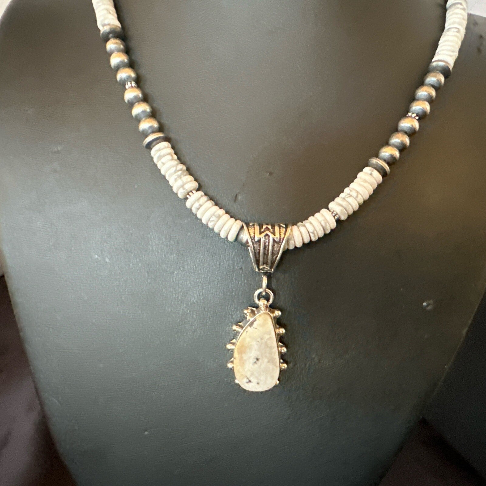 White Buffalo Turquoise Pendant Navajo Pearls Sterling Silver Necklace 22" 18261