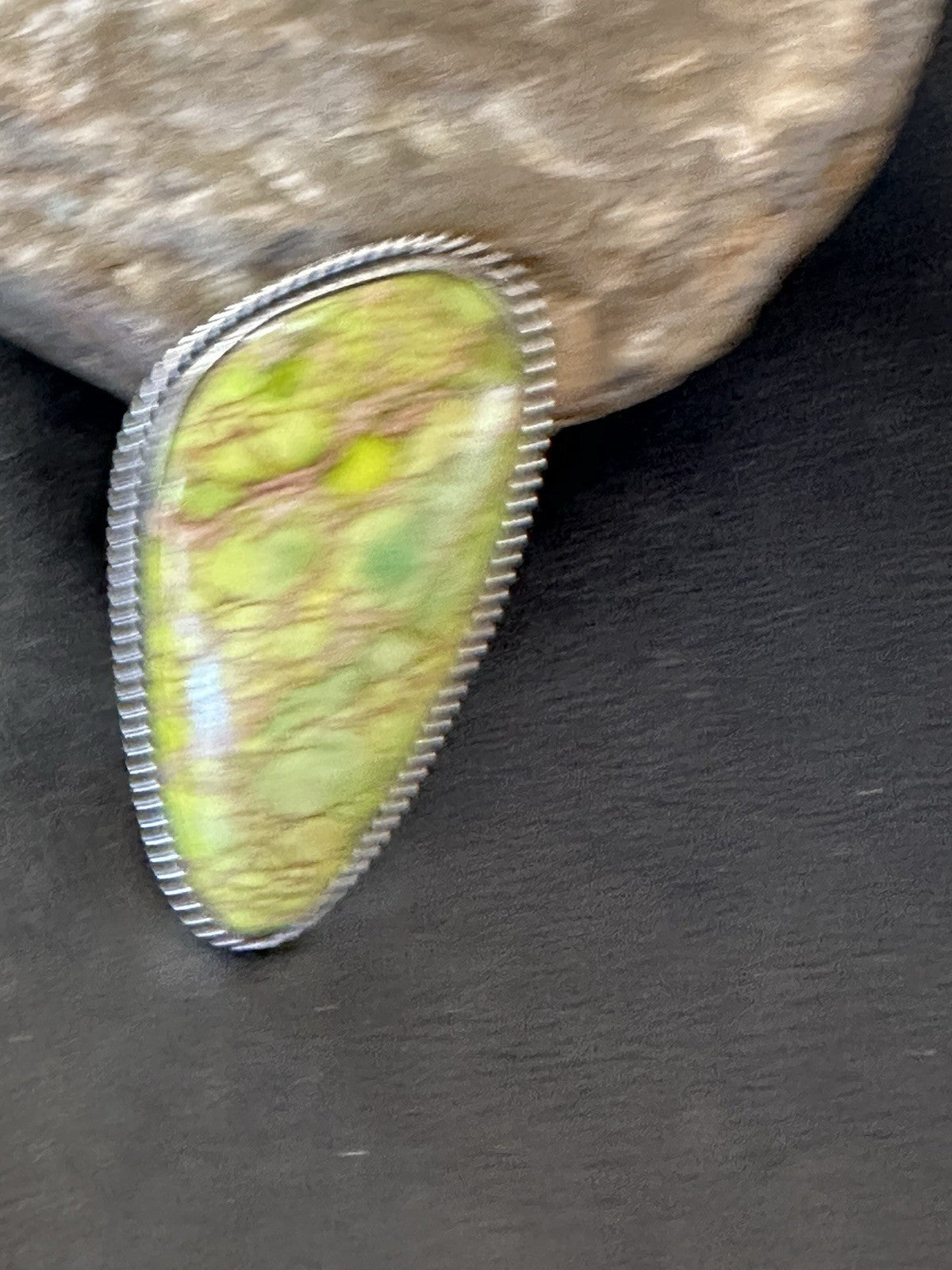 Native Green Mohave Turquoise Navajo Sterling Silver Ring Size 9.5 19776