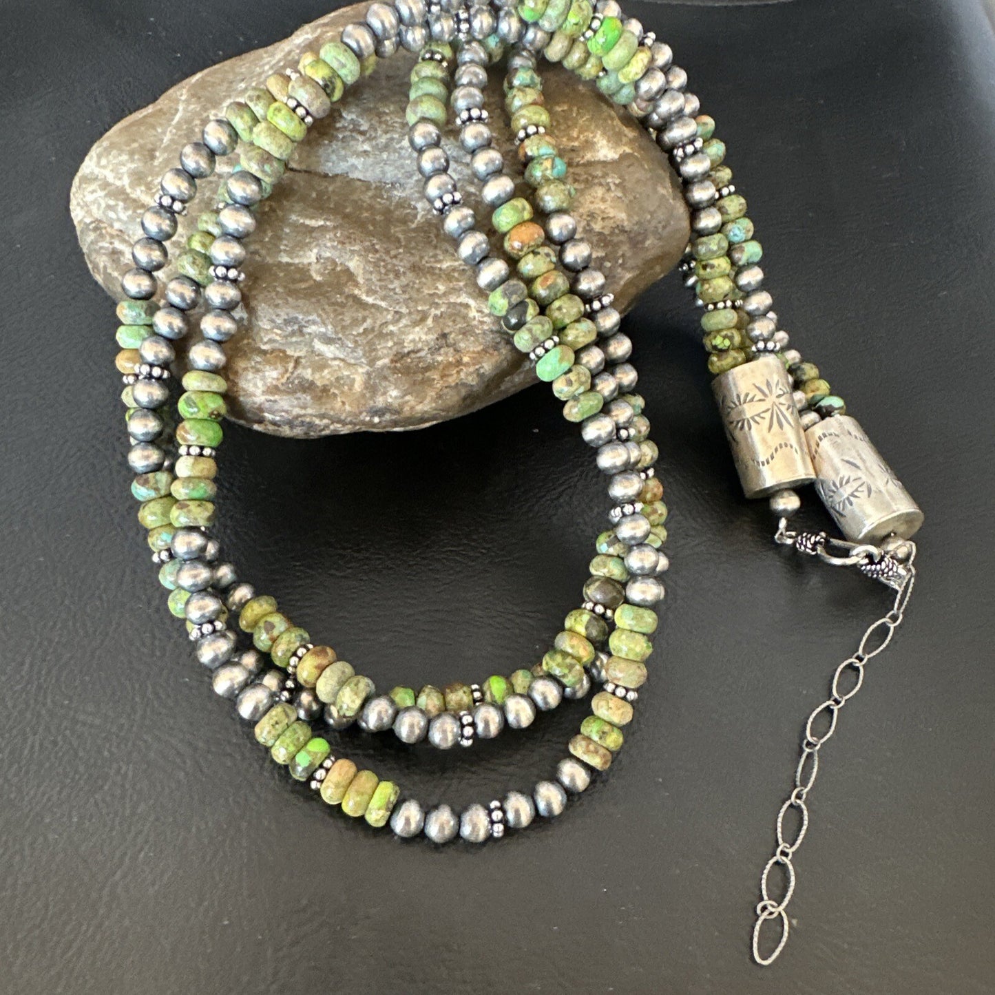 Navajo Pearls Green Gaspeite Turquoise Sterling Necklace 3S 03091