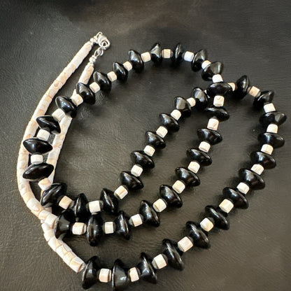 Sterling NAVAJO Black Onyx Pink Shell Silver Necklace 34” 19578