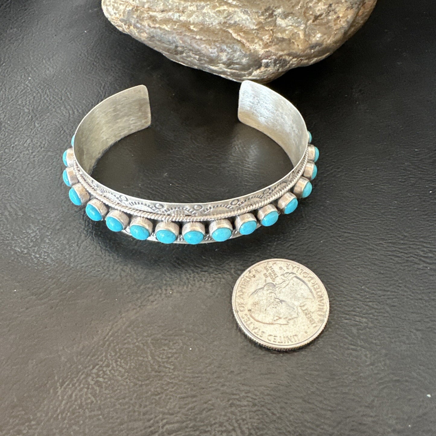 Mens Womens Kingman Turquoise Navajo Sterling Silver Cluster Cuff Bracelet 18865