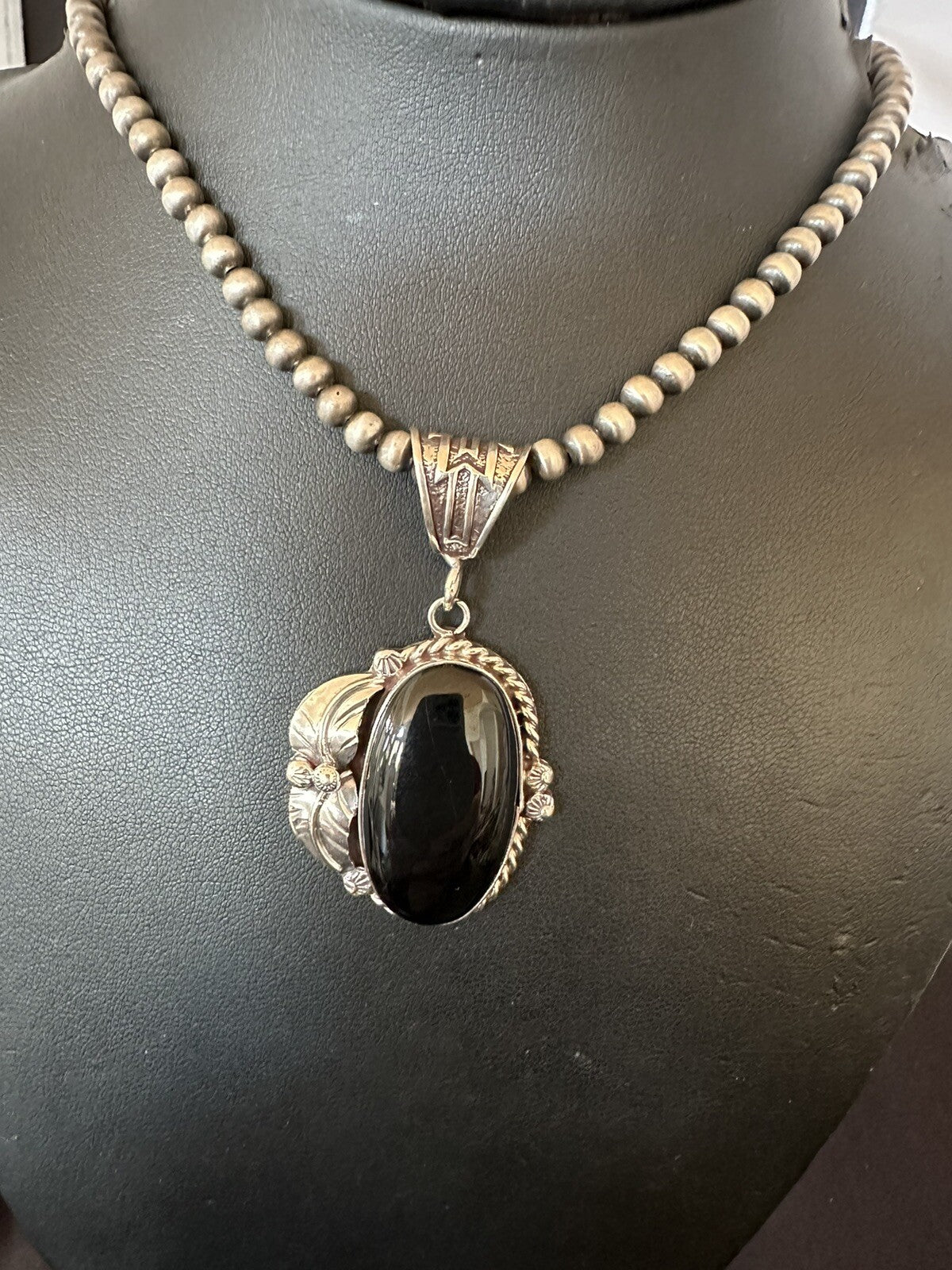 Mens Womens Black Onyx Pendant Navajo Sterling Silver Beads Necklace 18314