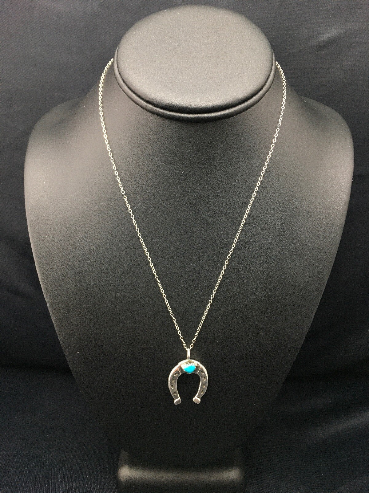 Navajo Sterling Silver Chain Blue Turquoise Naja Necklace Pendant 4466