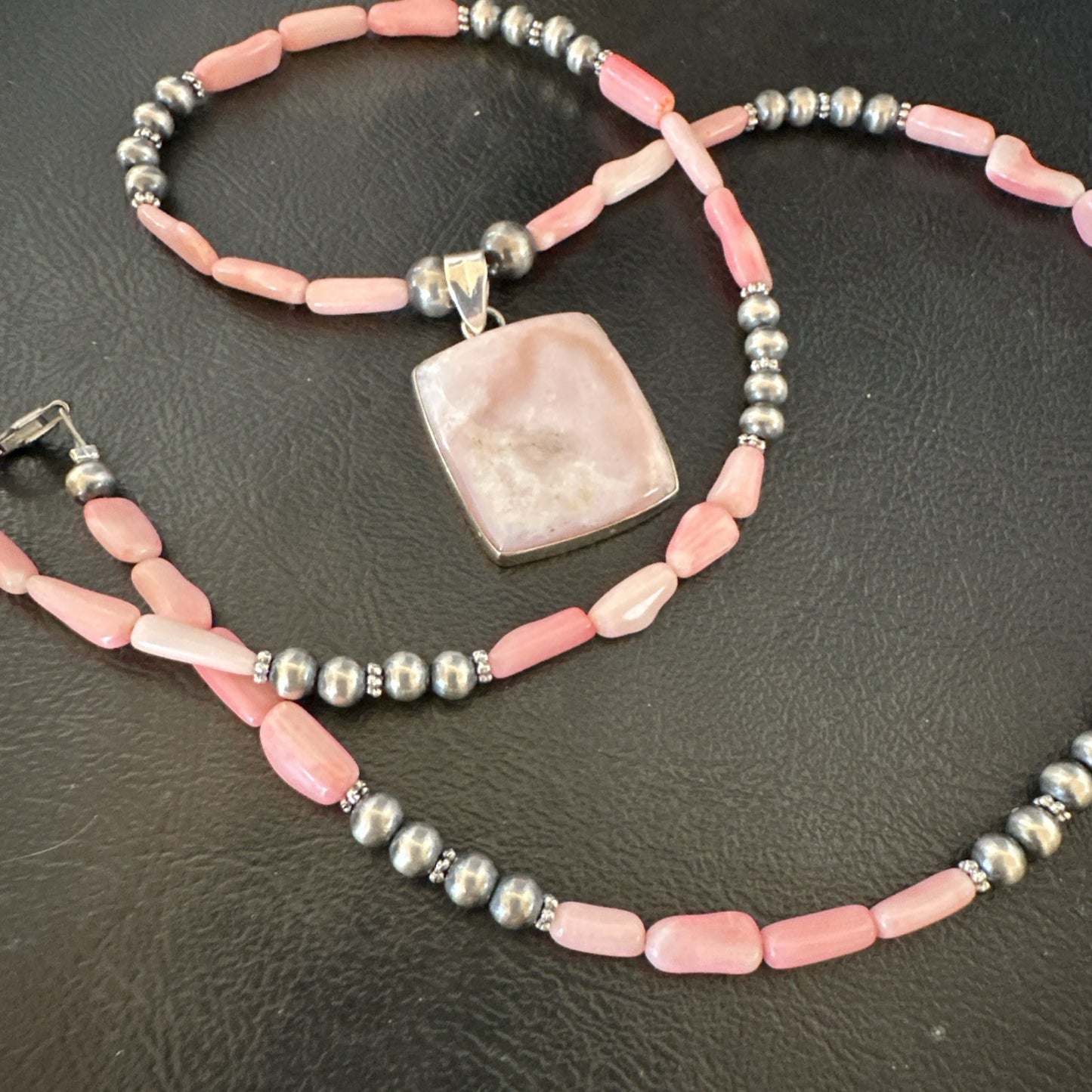 Southwestern Sterling Silver Pink Coral Bead Necklace Quartz Pendant 24" 19591
