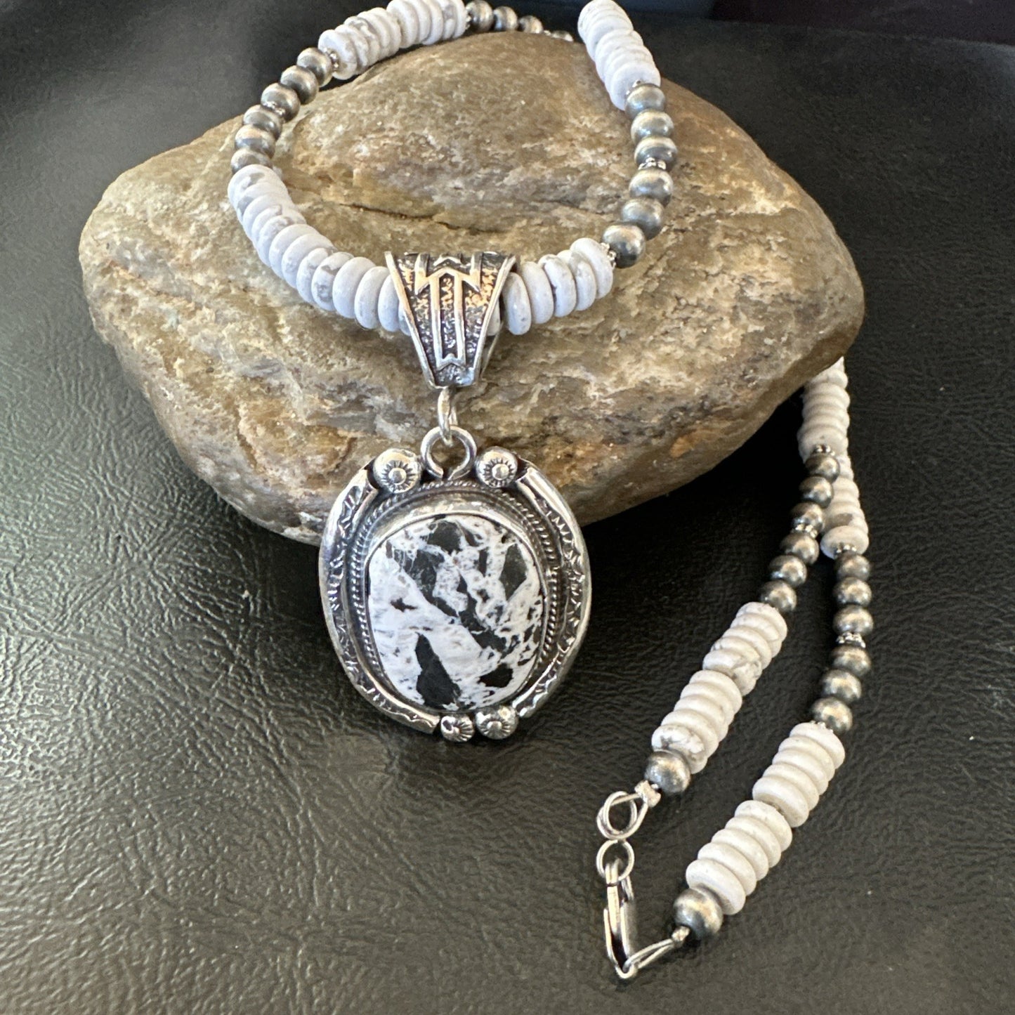 White Buffalo Turquoise Pendant Navajo Pearls Sterling Silver Necklace 20” 19499