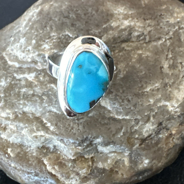 Southwestern Blue Kingman Turquoise Ring Size 8 | Sterling Silver | Authentic Native American Handmade | 18521