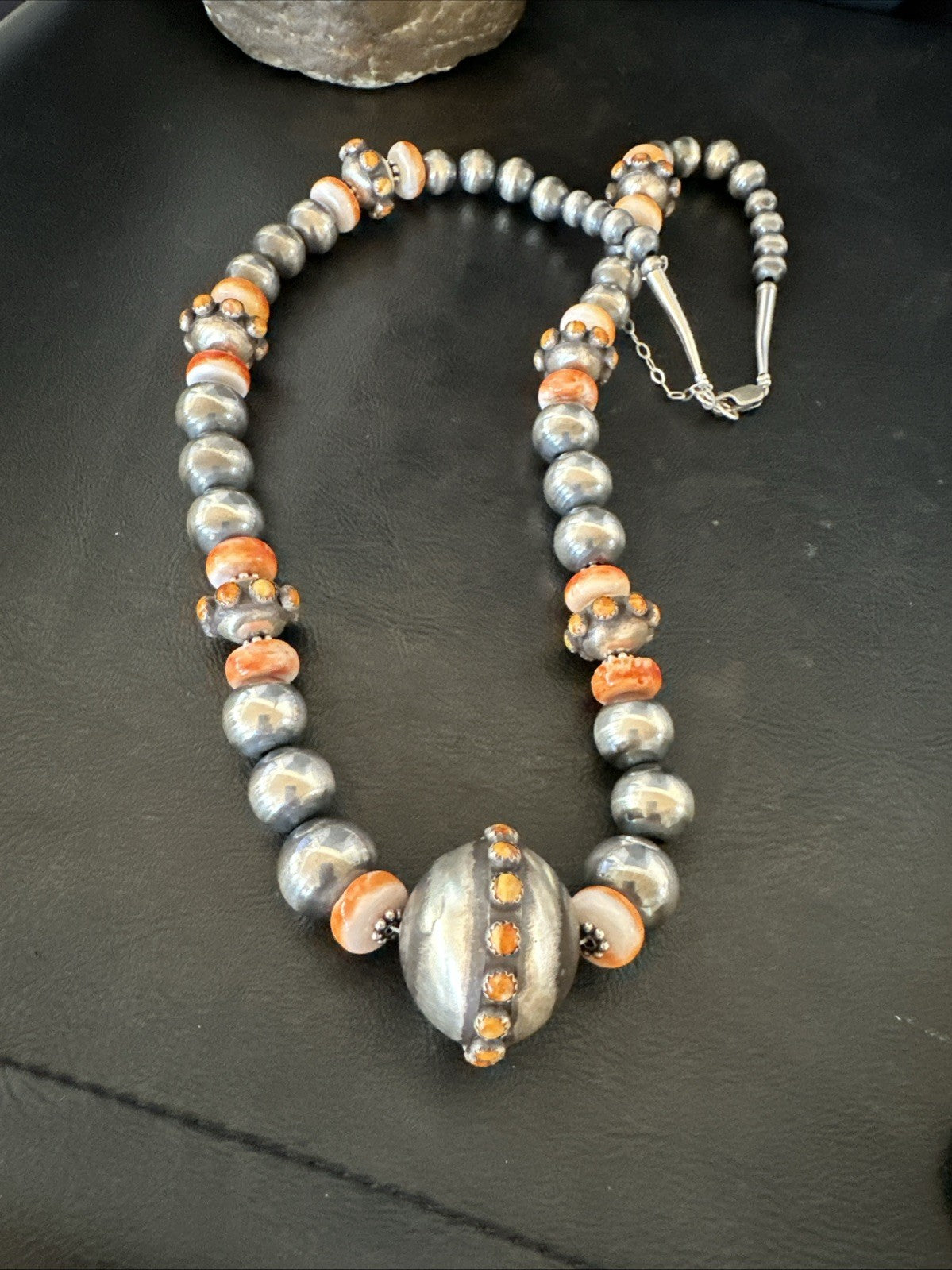 XL Orange Spiny Oyster Navajo Pearls Graduated Sterling Bead Necklace 25" 19610