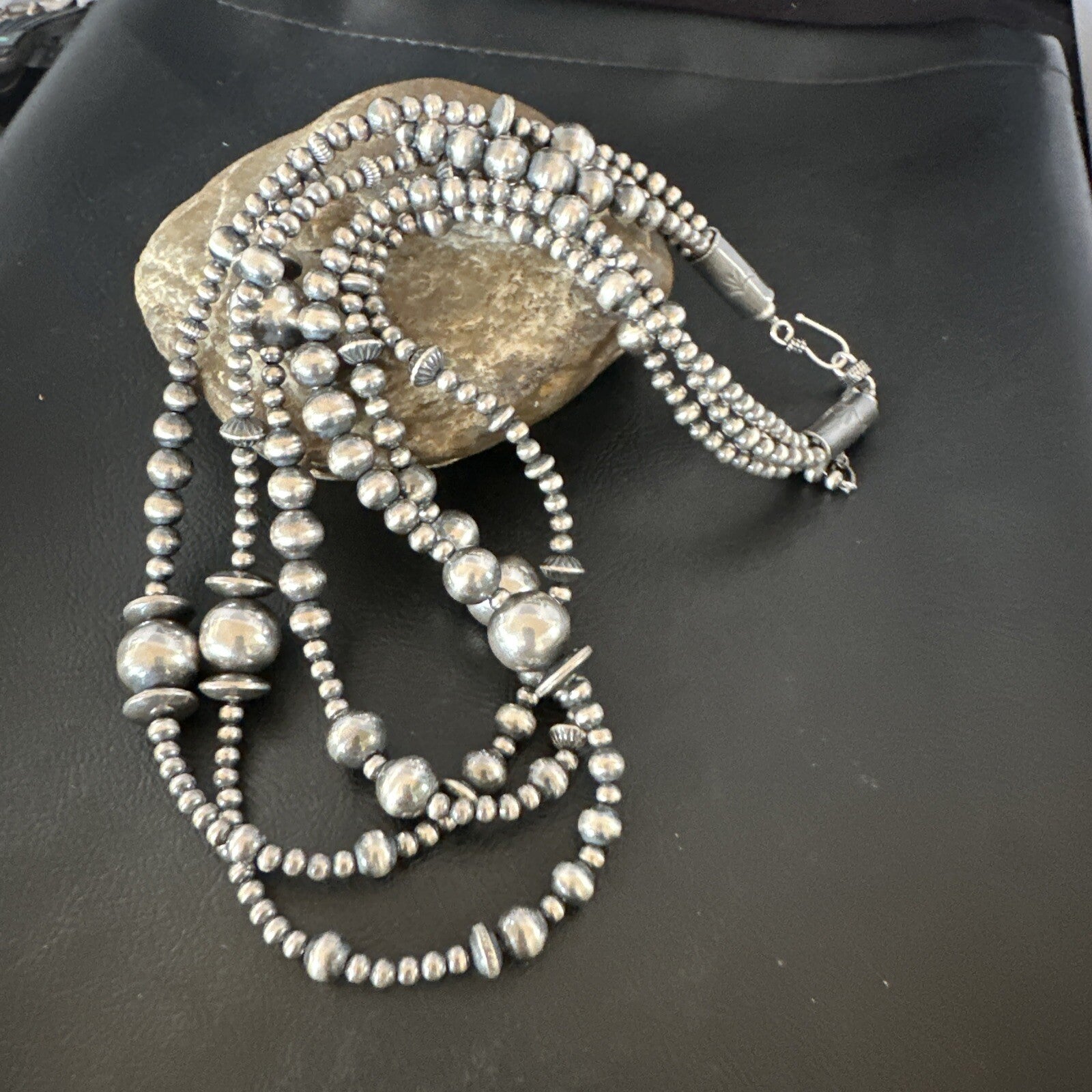 Native American Navajo Pearls Sterling Silver Necklace 3 Strand 94221