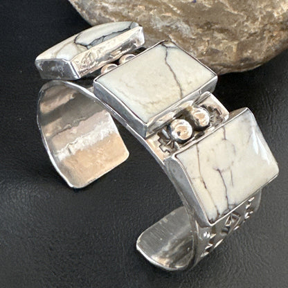 Mens Womens White Buffalo Turquoise Navajo Sterling Silver Cuff Bracelet 17946