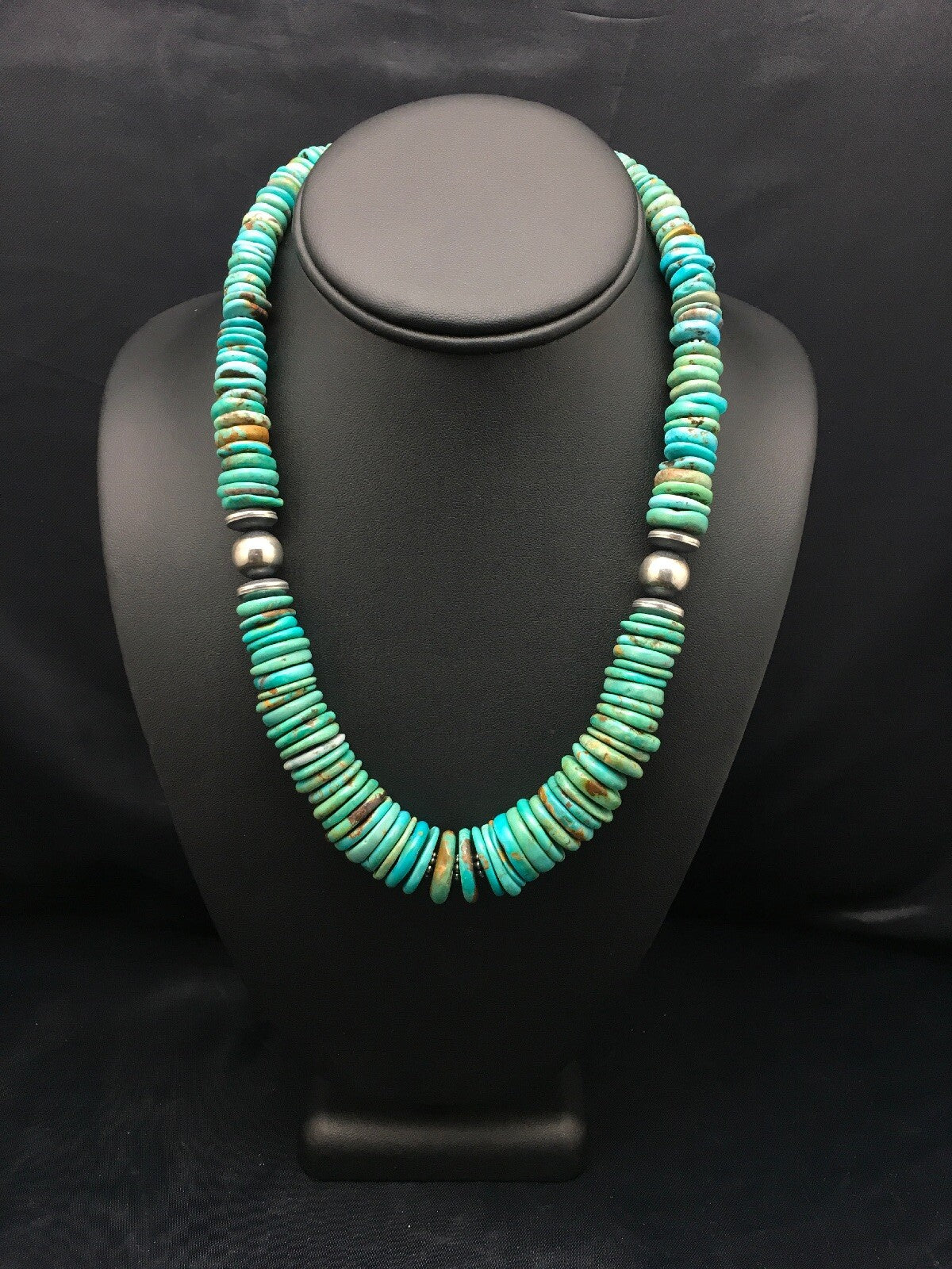 Turquoise Graduated Navajo Sterling Silver Necklace 18" 4047