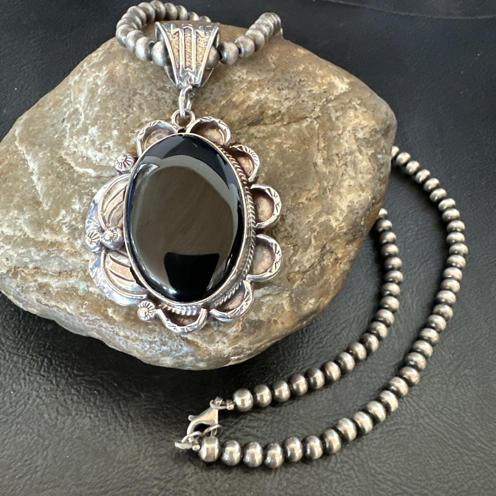 Mens Womens Black Onyx Pendant Navajo Sterling Silver Beads Necklace 18306