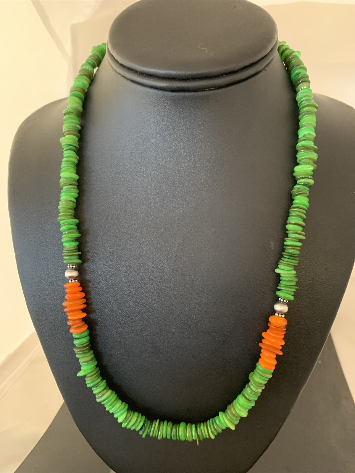 Orange Green Mother of Pearls Navajo Sterling Silver Beads Necklace 01054