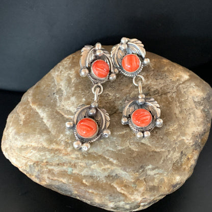 Red Spiny Oyster Southwestrn Navajo Sterling Silver Dangle Earring 02066