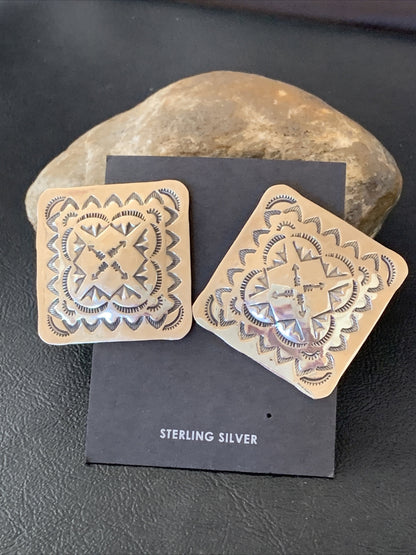 Womens Navajo Sterling Silver Earrings 01674