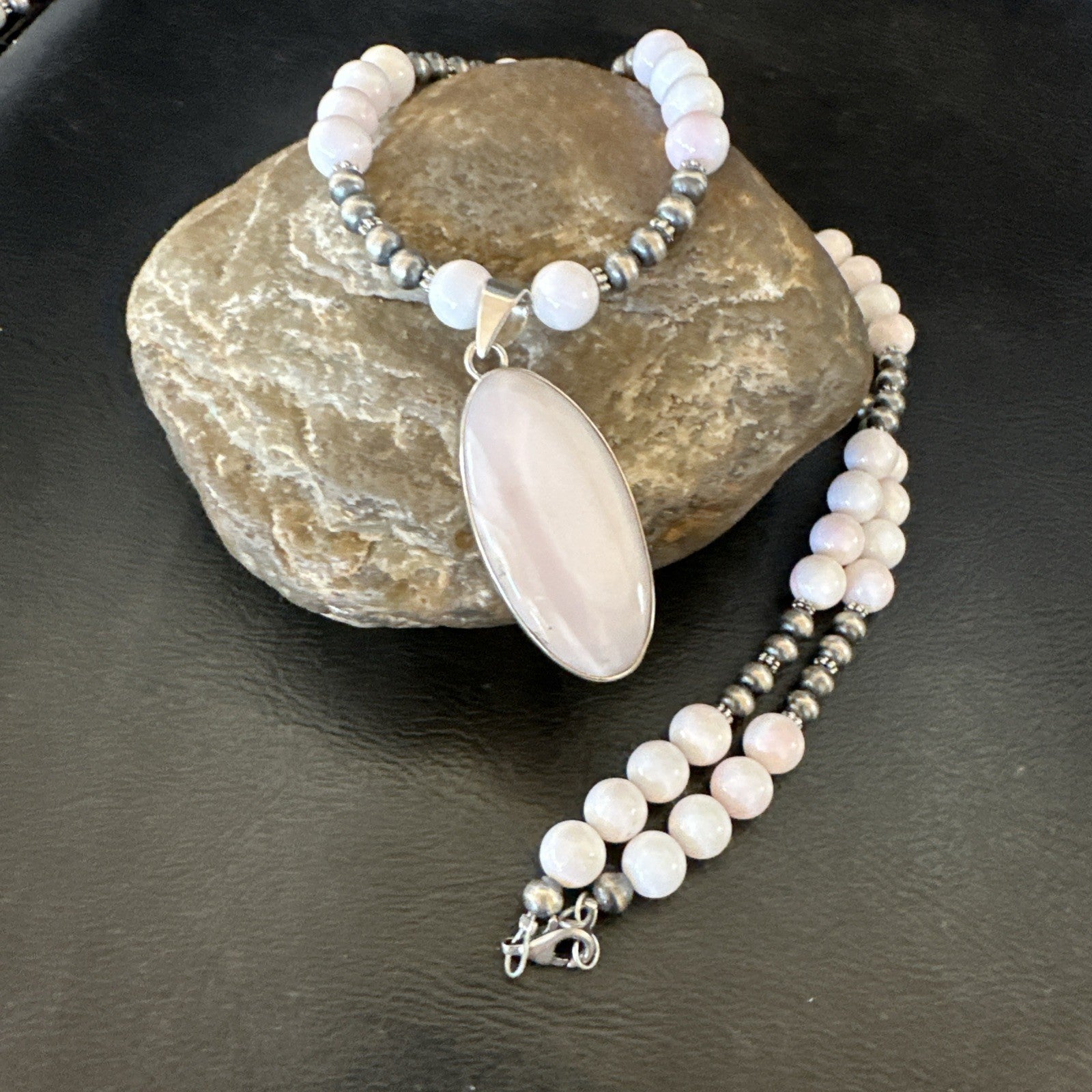 Southwestern Sterling Silver Pink Queen Conch Bead Necklace Pendant 20" 19555