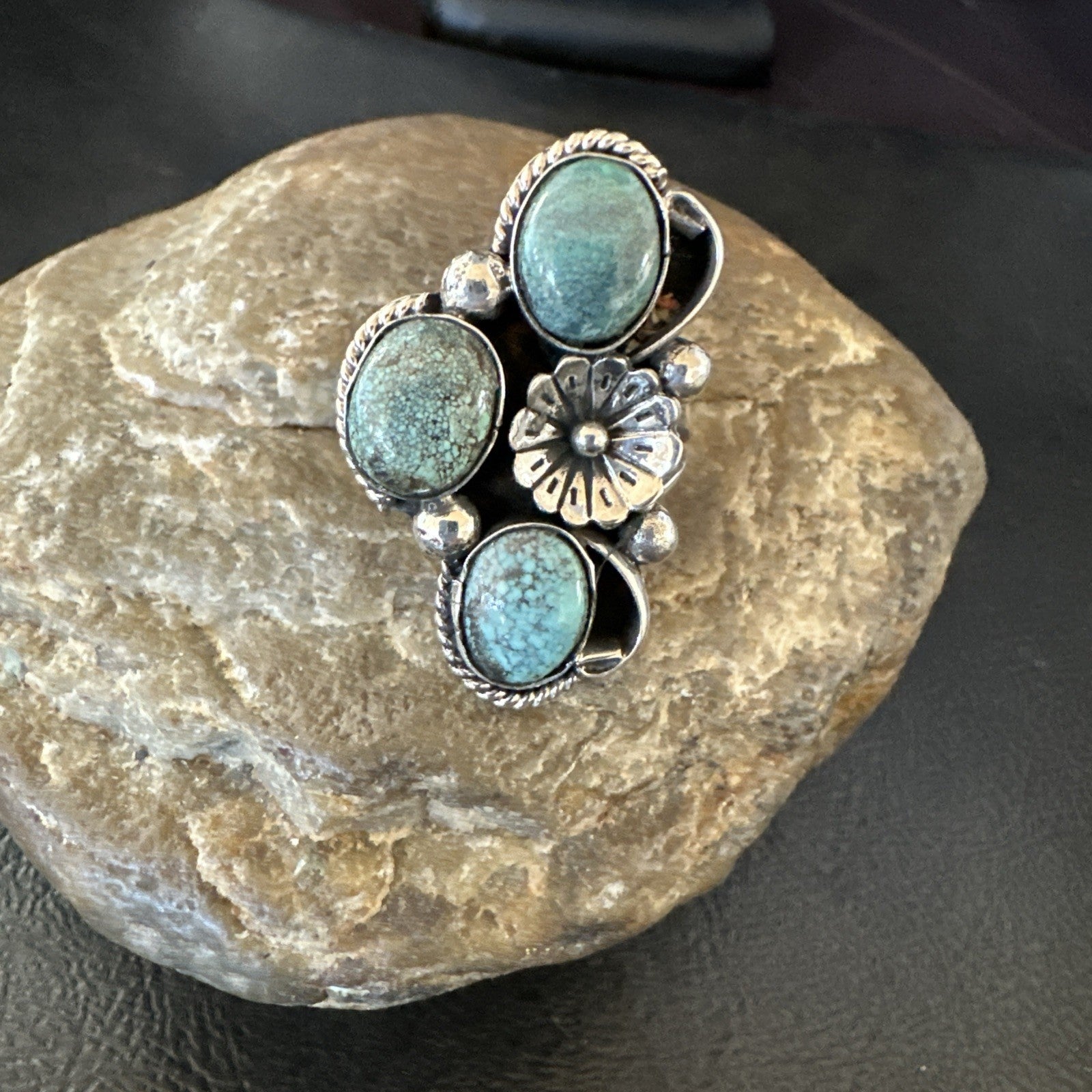 Yazzie Ring Blue Turquoise Navajo Sterling Silver Cluster Size 8 19239
