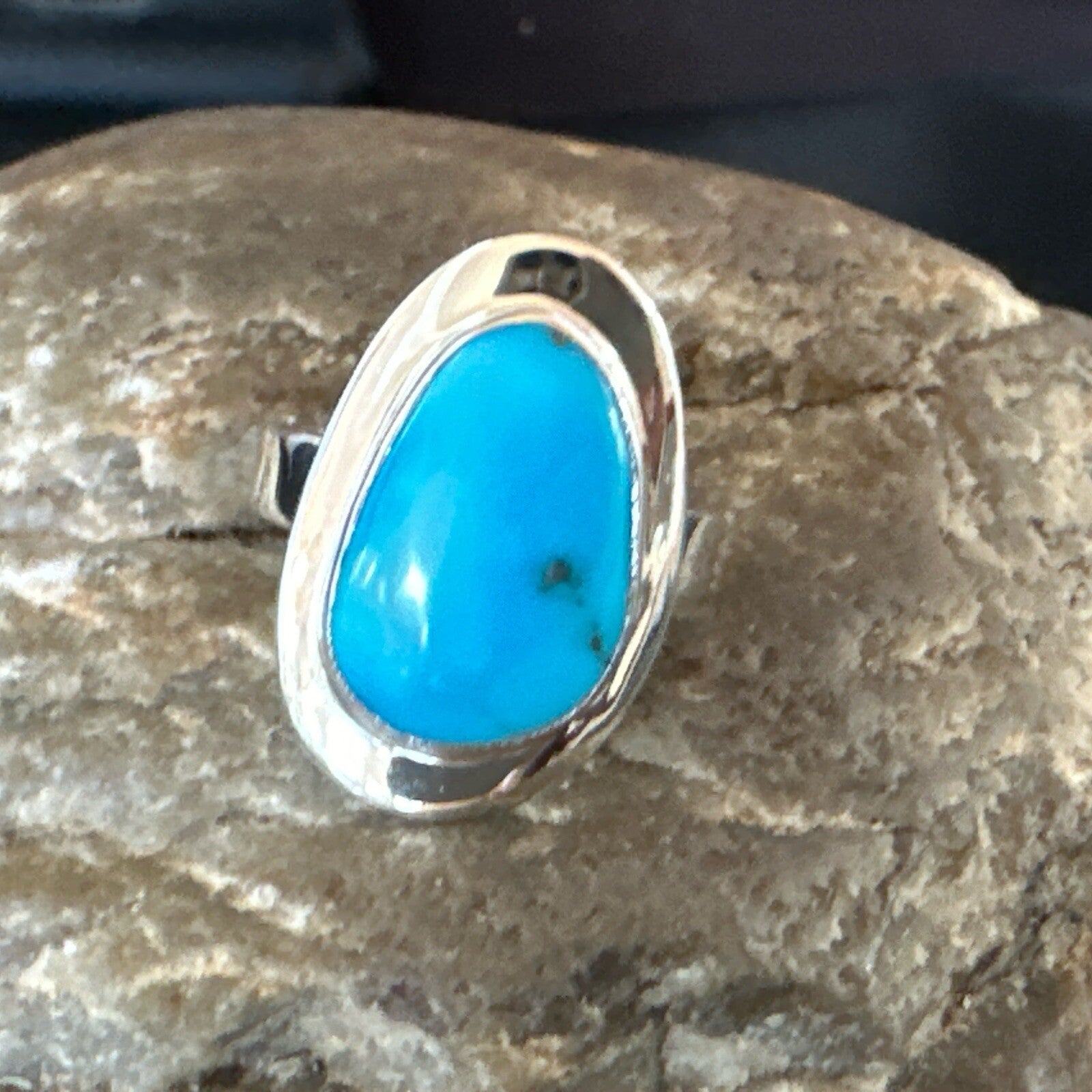 WoMens Sterling Silver Robin Egg Blue Kingman Turquoise Ring Size 6 17732