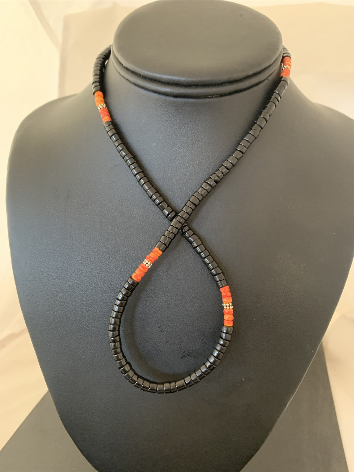 Mens Spiny Oyster Black Onyx Heishi Navajo Pearls Sterling Silver Necklace 01391