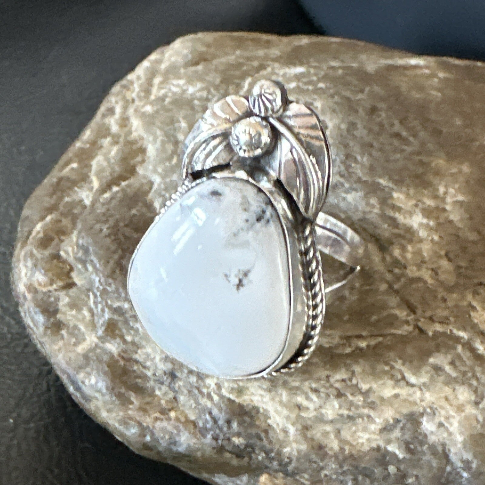 Mens Womens White Buffalo Turquoise Navajo Sterling Silver Ring Size 9 18100