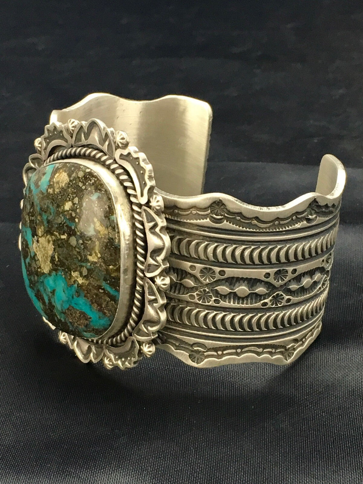 Bisbee Turquoise Navajo Sterling Silver Cuff Bracelet 01023