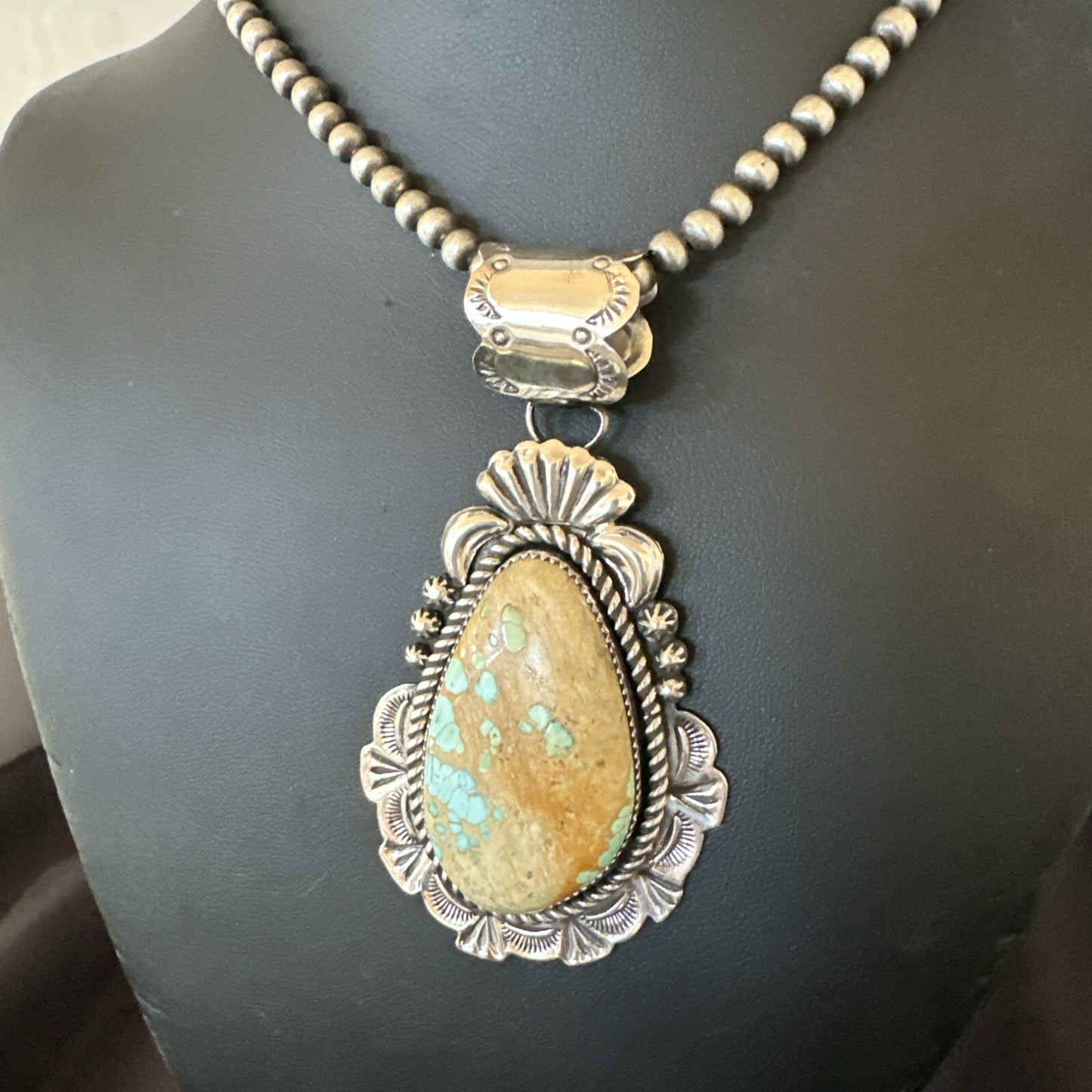XXL Mens Royston Turquoise Pendant Navajo Pearls Sterling Silver Necklace 18746