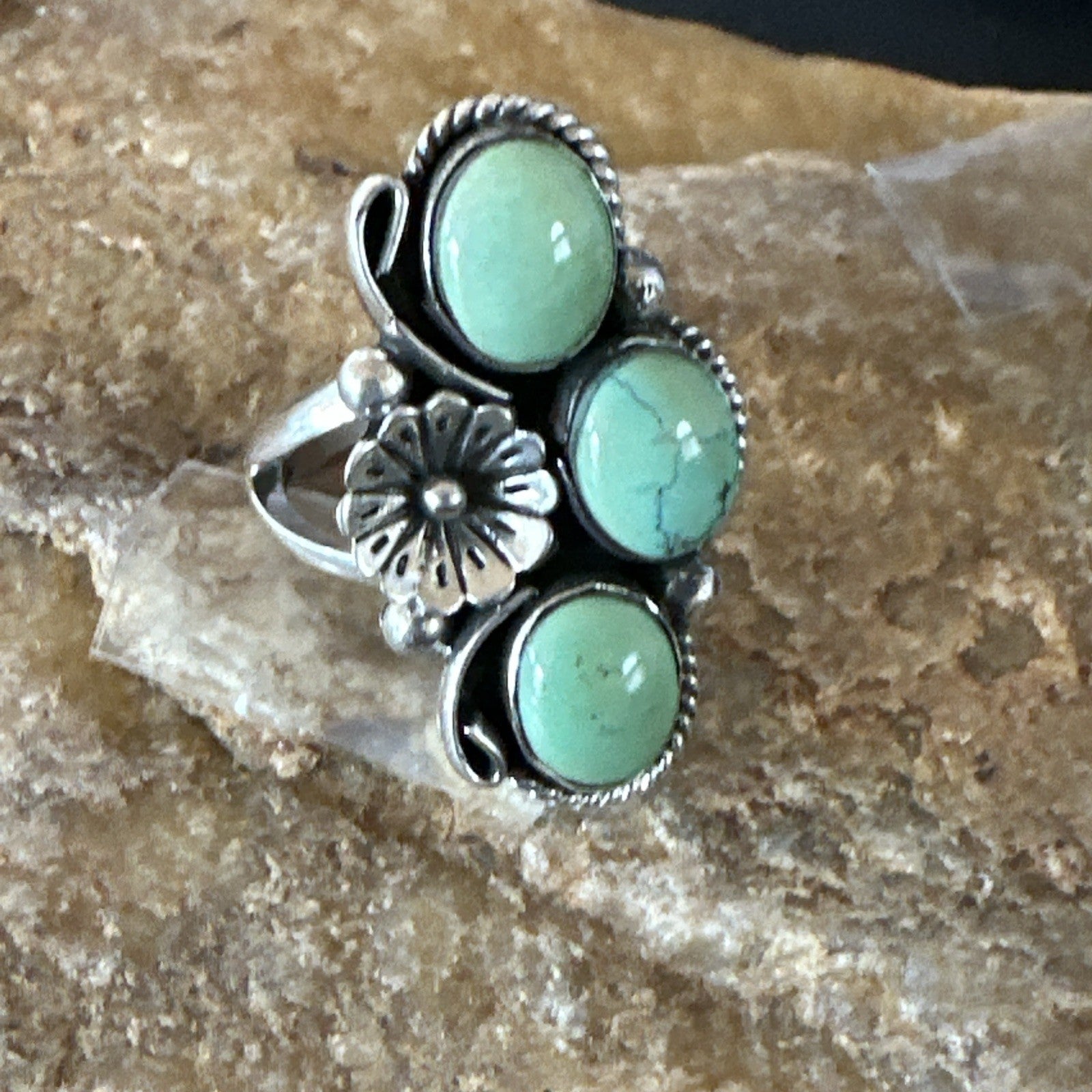 Yazzie Ring Green Turquoise Navajo Sterling Silver Cluster Size 9 19216