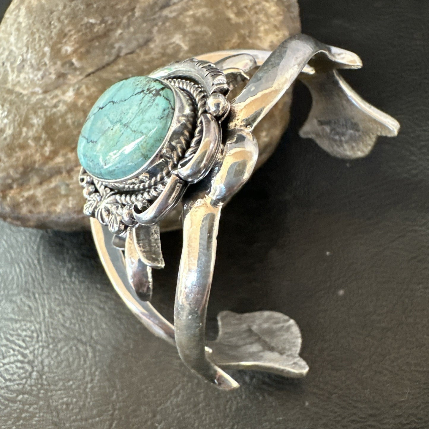 Yazzie Kingman Turquoise Navajo Sterling Silver Tufa Cast Cuff Bracelet 19690