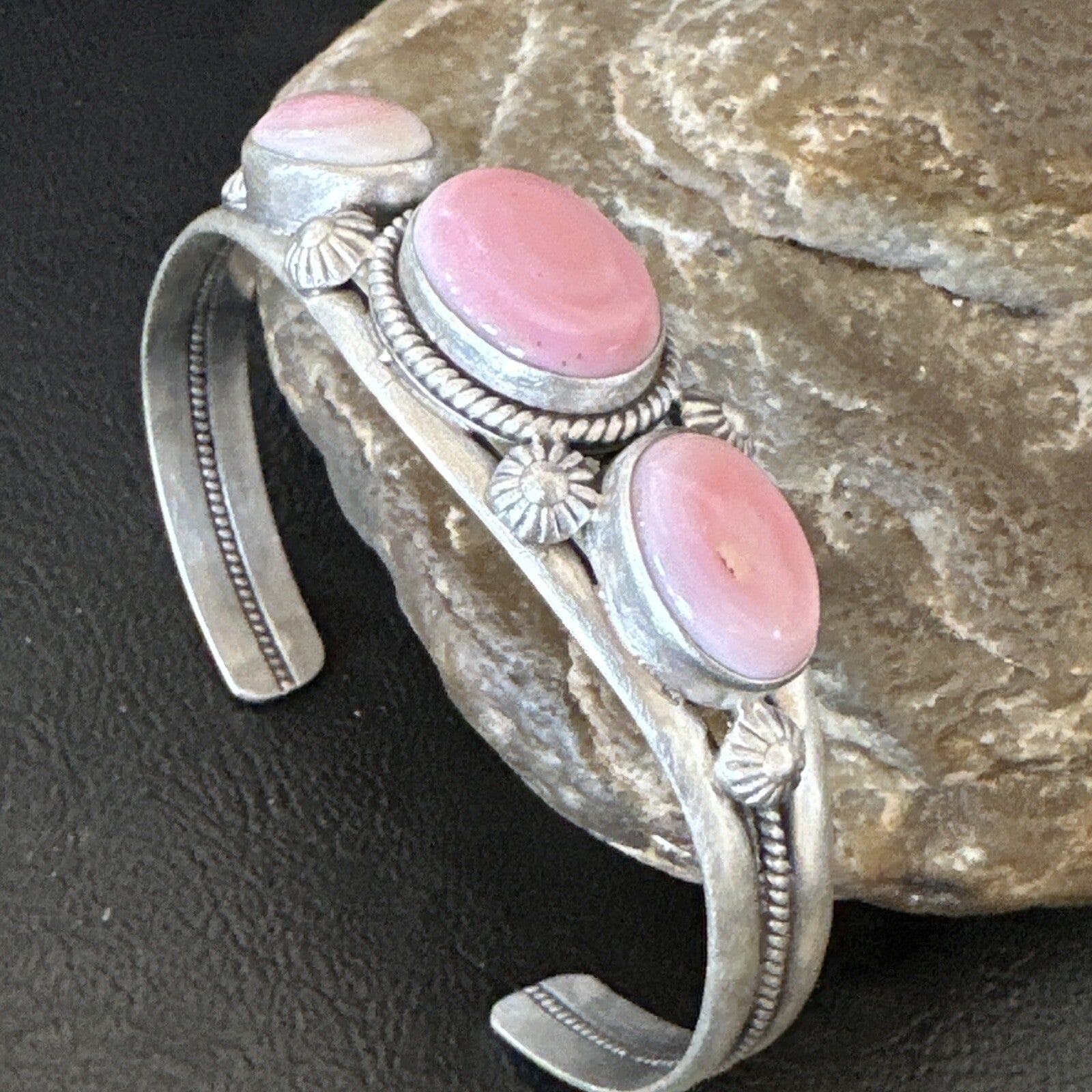 Navajo Pink Conch 3 Stone Sterling Silver Cuff Bracelet 18852