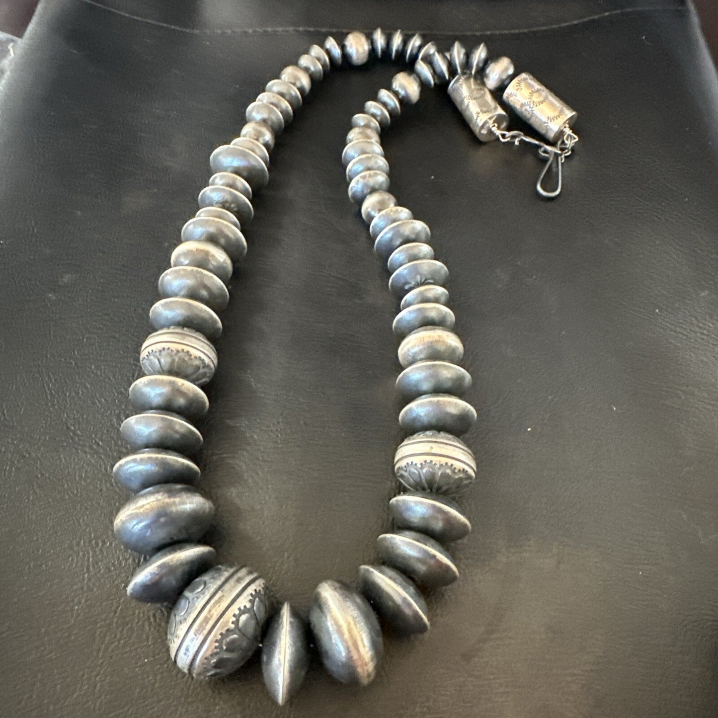 Handmade Bench Navajo Pearls Sterling Silver Bead Necklace 25” 18176