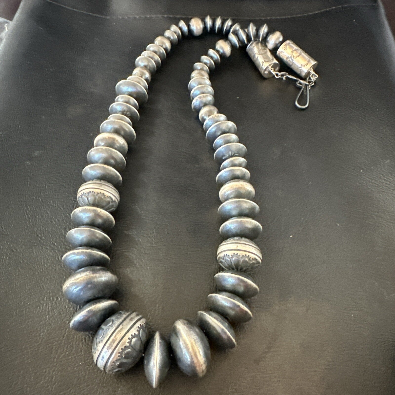 Handmade Bench Navajo Pearls Sterling Silver Bead Necklace 25” 18176