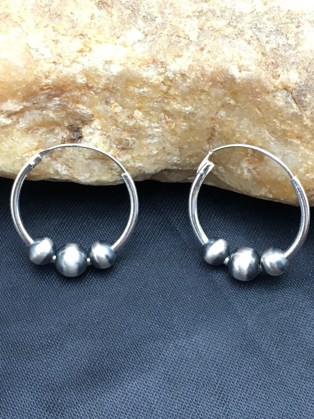 Native American Indian Hoop Sterling Silver Beads Earrings 3108