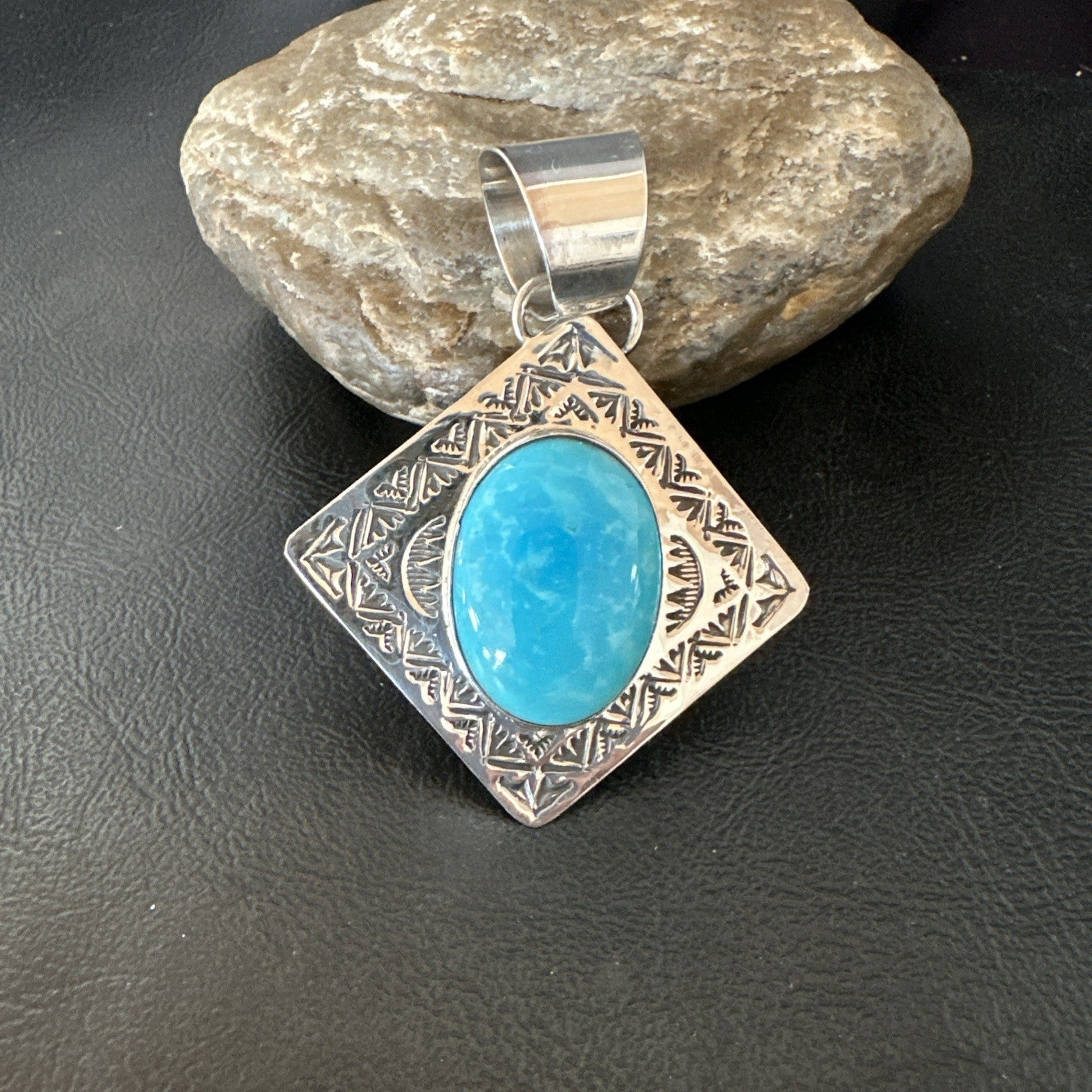 Men Women Blue Kingman Turquoise Pendant Navajo Sterling H Joe 19518